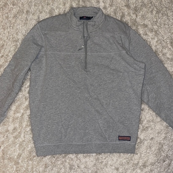 Other - Men’s Vineyard Vines pull over sweat shirt